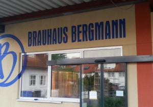 20150518_203401-300x210 Der Malermeister, der braut - XING Regionalgruppe Aschaffenburg zu Gast in der Bio-Brauerei Bergmann in Glattbach